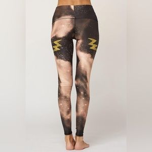 Teeki | Electric Nite Hot Pant